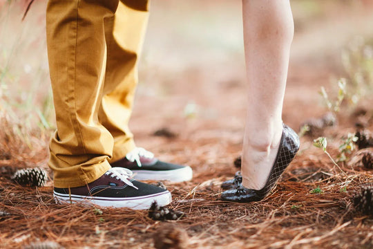How to Style Shoelaces for a Valentine’s Date Night Look
