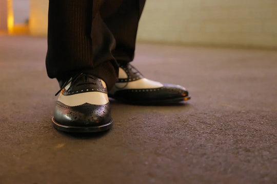 How to Choose the Right Shoelaces for Vintage Oxford Shoes