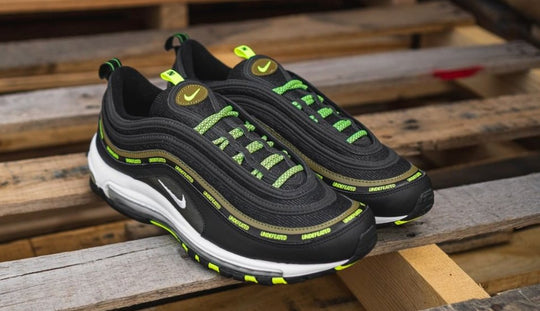 The Latest Air Max Lace Swaps