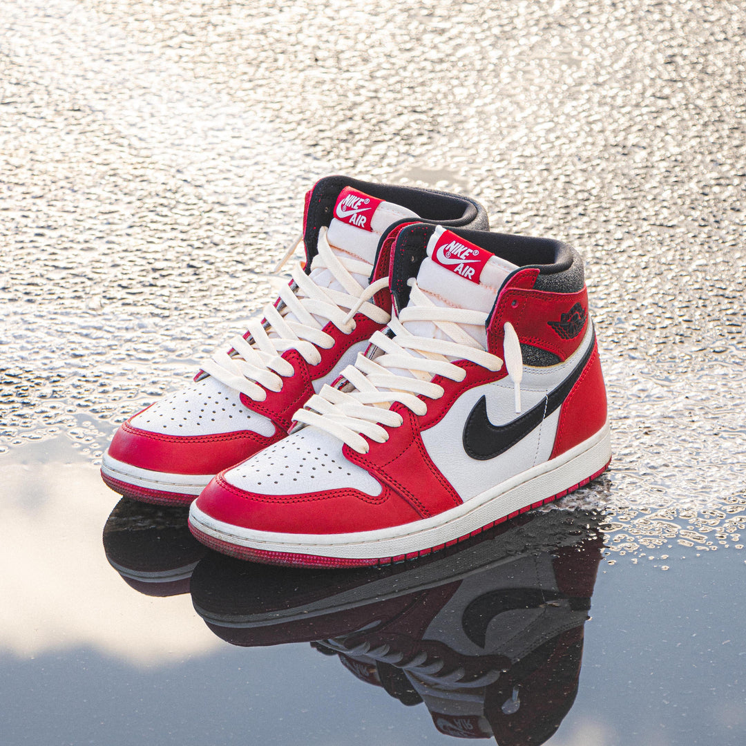 Waxed Sail Laces on these Aj1 "Lost and Found" 