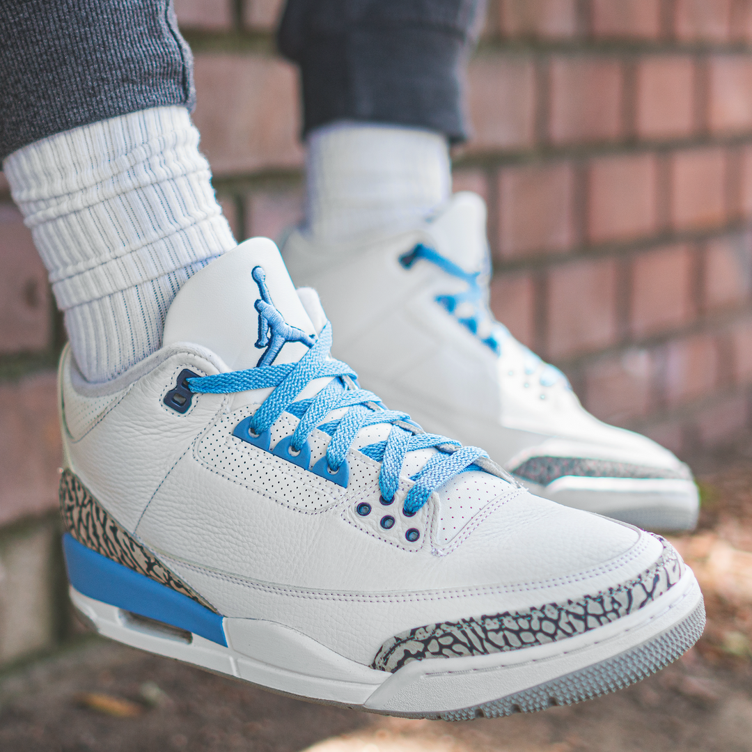 Lace Lab Carolina Blue Flat Laces on Nike Air Jordan 3