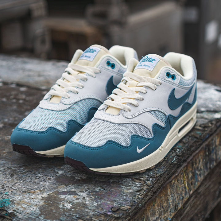 Air Max 90 Patta  with Lace Lab Sail Jordan 1 Replacement Laces