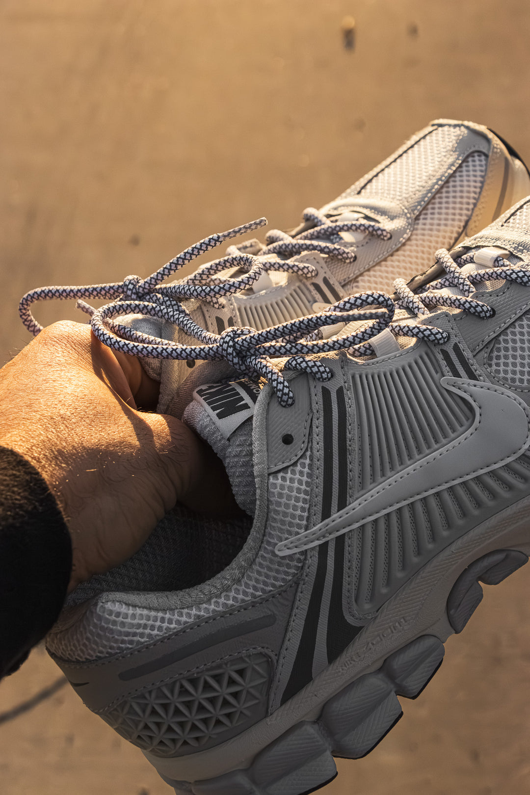 Nike Zoom Vomero with Lace Lab White 3M Reflective Rope Laces 